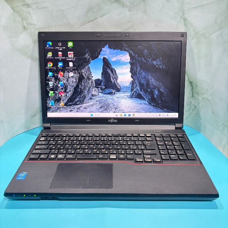 美品】富士通 LIFEBOOK i3 SSD搭載 Win11 Office付 - メルカリ