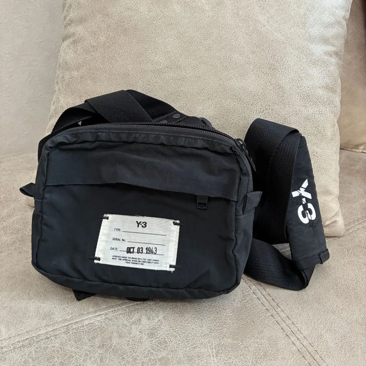 Y-3 ショルダーバッグ マルチポケットバッグ 黒 ワイスリー - メルカリ