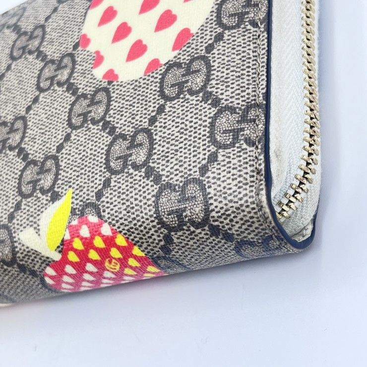 グッチ GUCCI 長財布 レ ポム ジップアラウンド ウォレット GGスプリームキャンバス レザー ベージュ×ホワイト×レッド×ピンク ゴールド金具 アップル リンゴ 663924  【箱】【中古】 GUCCI - GUCCI（グッチ）レ ポム ジップアラウンドウォレット 長財布