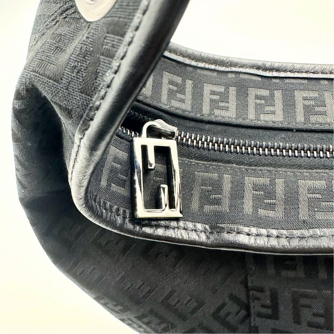 美品】Fendi ズッキーノ ホーボー ショルダーバッグ - メルカリ
