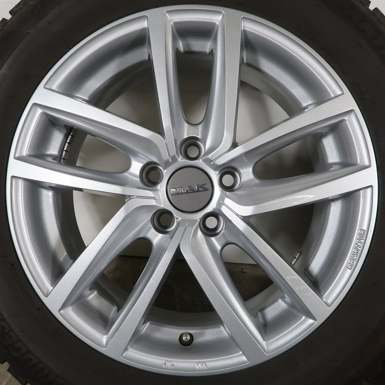 VW T-Cross 等 4本 MAK DRESDEN 16インチ 6.5J+42 5H PCD100 