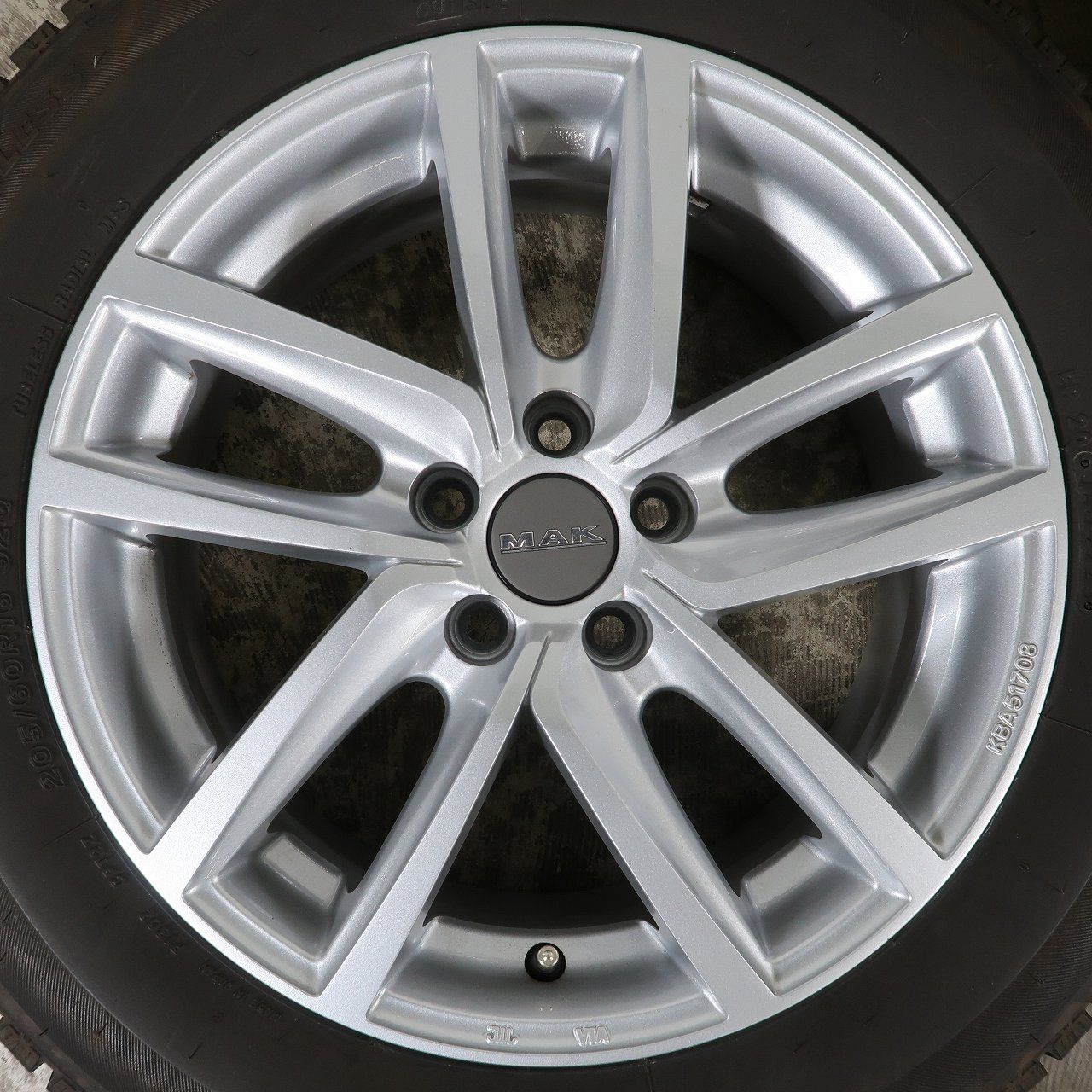VW T-Cross 等 4本 MAK DRESDEN 16インチ 6.5J+42 5H PCD100 