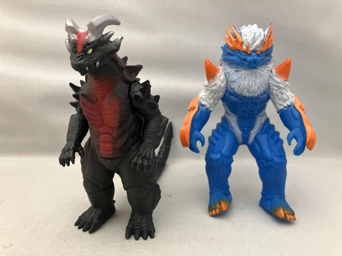 箱・説明書無し】 ウルトラ怪獣ソフビフィギュア5体セット - メルカリ