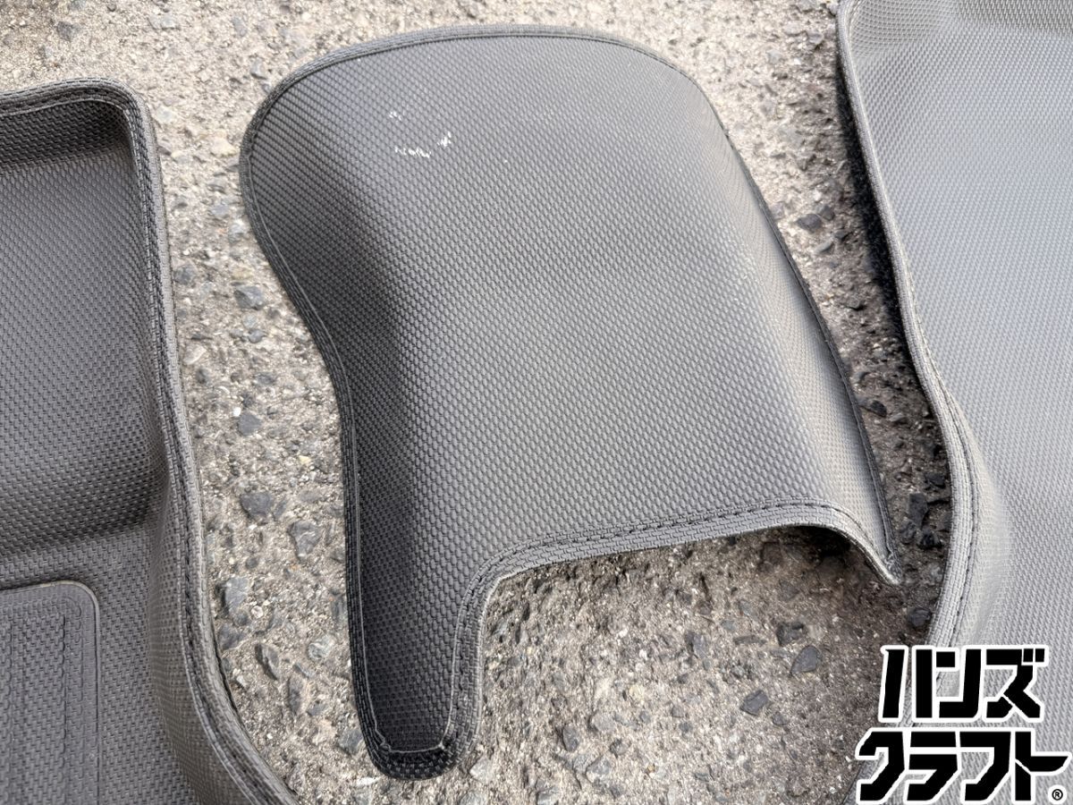 配送不可【引取限定】Clazzio エブリィ用 フロアマット 4点 クラッツォ【安佐北店】【中古】 ♪ 配送不可【引取限定】Clazzio エブリィ用 フロアマット 4点