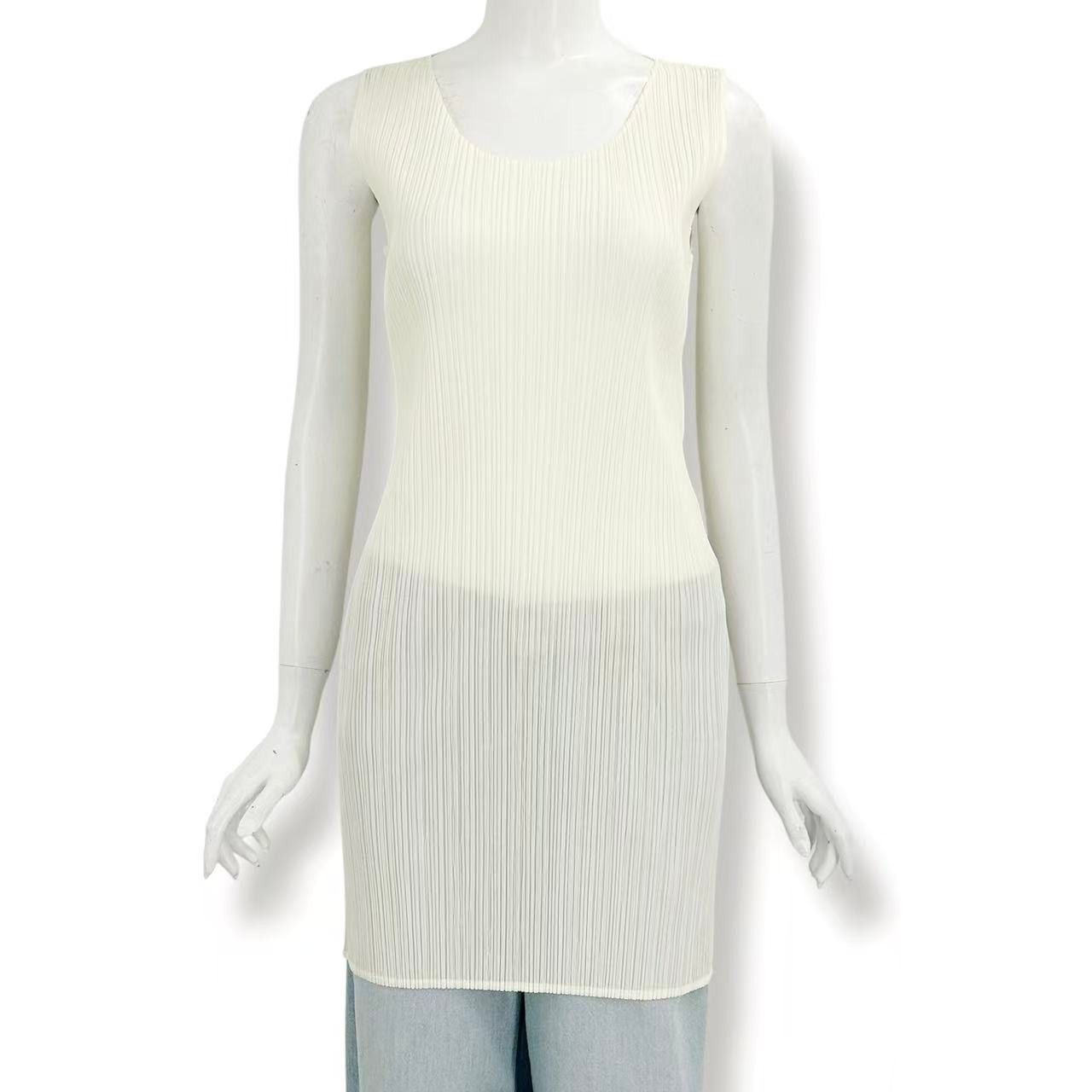 未使用品 ISSEY MIYAKE イッセイミヤケ PLEATS PLEASE プリーツ 