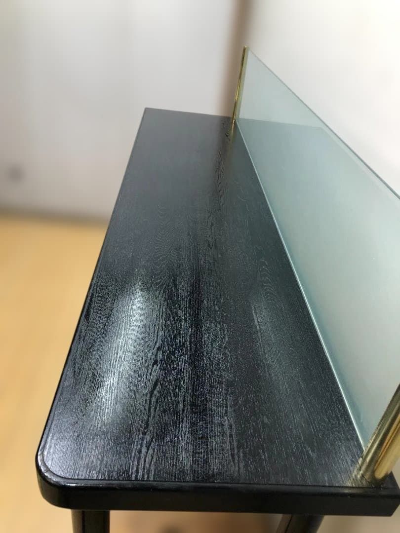 店舗什器 ハイカウンター テーブル ガラス間仕切り 真鍮調フレーム 