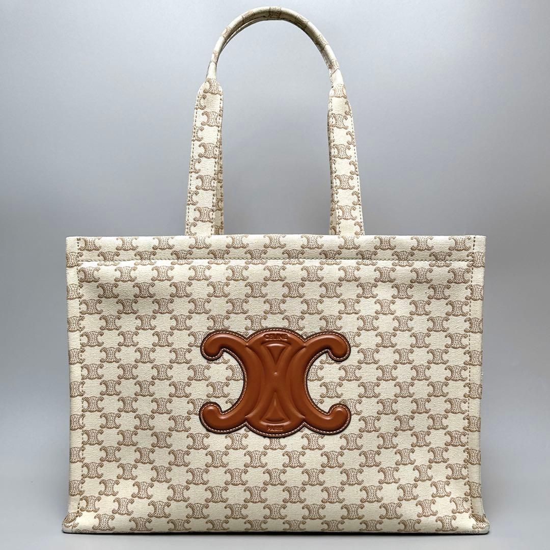 CELINE/ ラージカバタイス トリオンフキャンバス トートバッグ