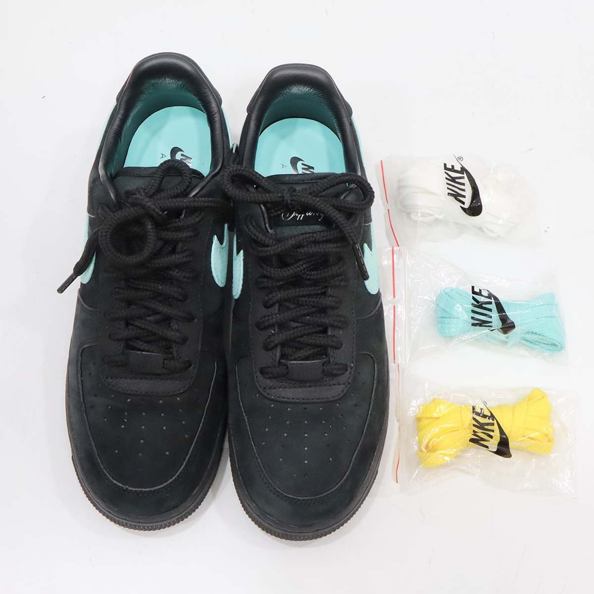 Tiffany&Co. × Nike Air Force 1 Low 