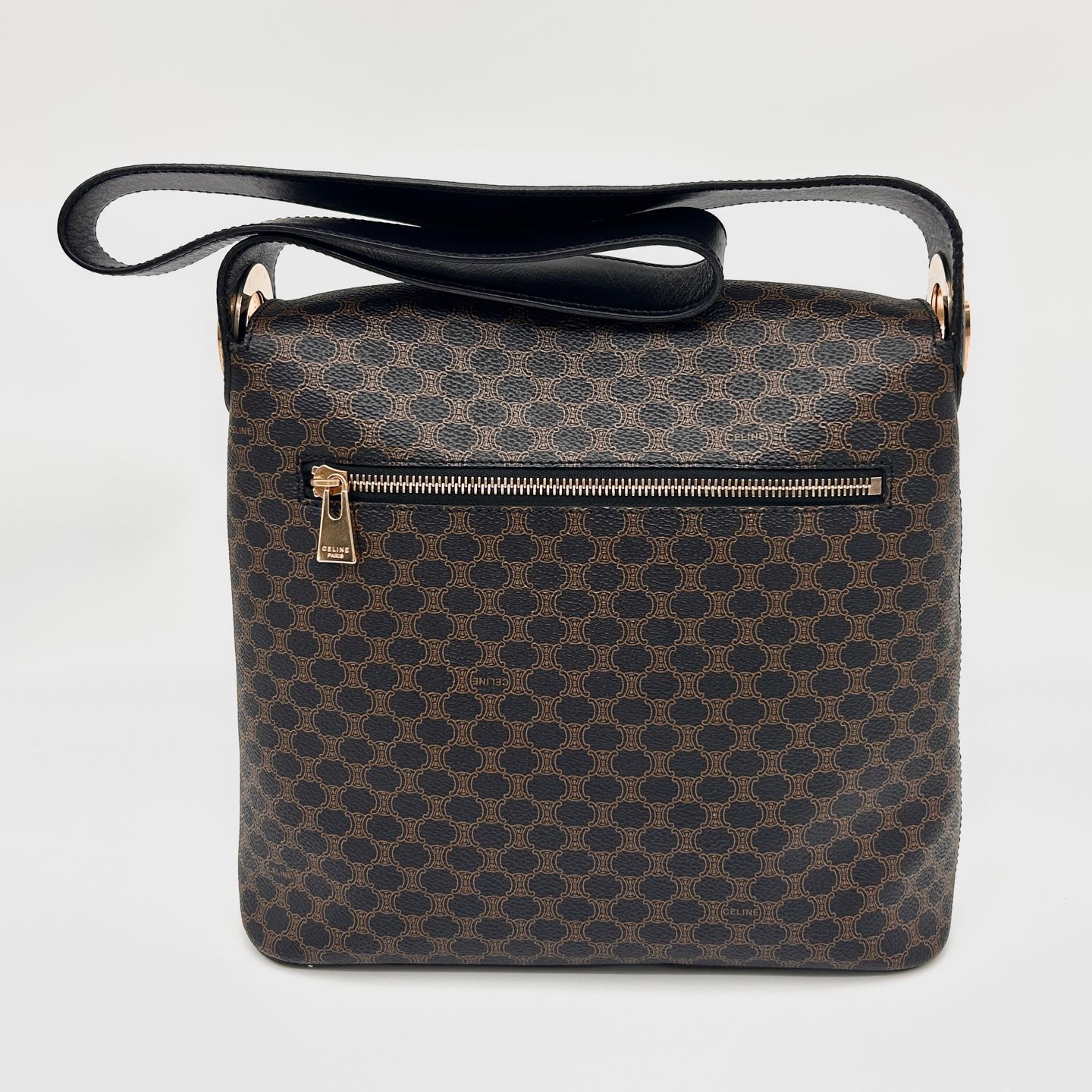 CELINE （セリーヌ） マカダム ブラゾン 柄 サークル ロゴ 金具 レザー 