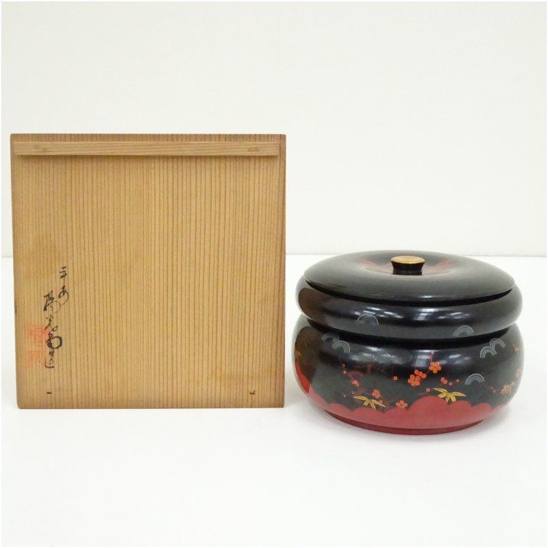 平安楊光堂製　蓬莱山蒔絵　菓子鉢（共箱） 食器 茶器 菓子器 おしゃれ かわいい 和菓子 主菓子 インテリア 茶道 茶道具 骨董 来客 ksk 1月 冬