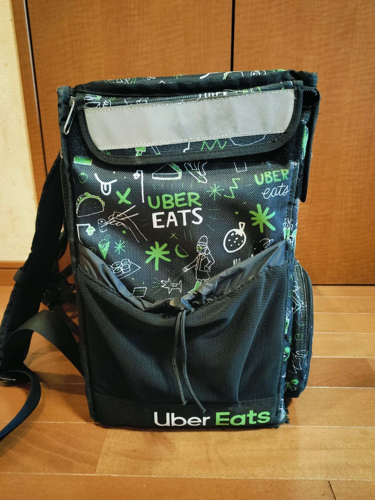 UBER EATS ウーバーイーツ 海外限定 アーティストデザイン 保冷 保温 
