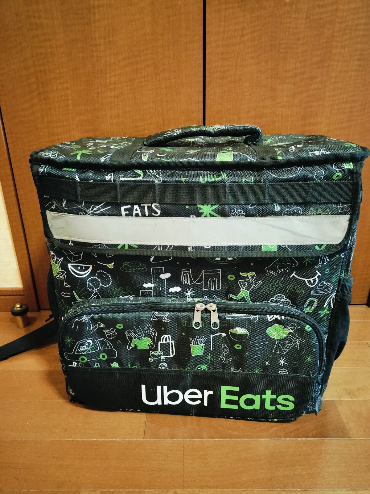 UBER EATS ウーバーイーツ 海外限定 アーティストデザイン 保冷 保温 