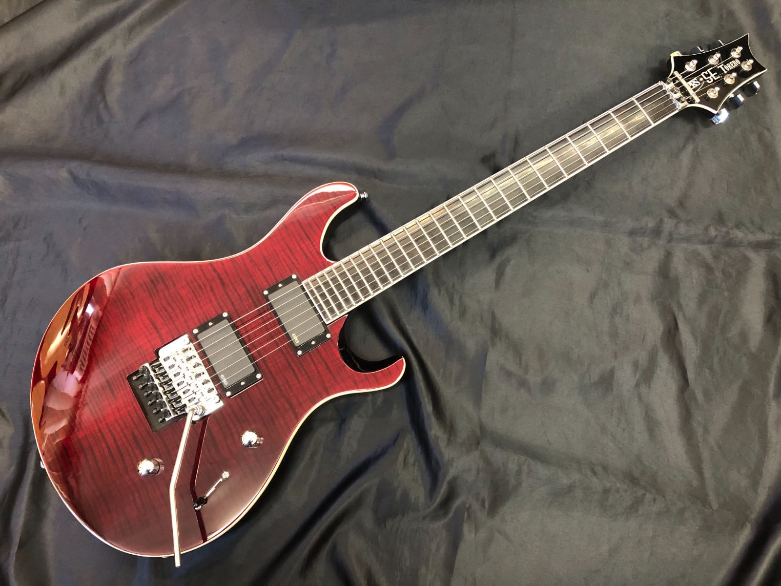 PRS / SE Torero Scarlet Red / EMG Floyd Rose搭載 - メルカリ