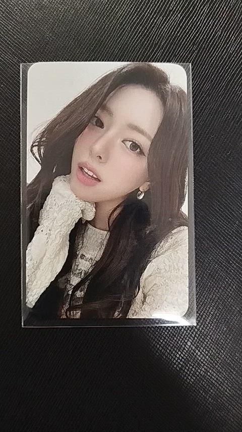 ITZY Icecream ユナ solo サノク トレカ 【公式通販】