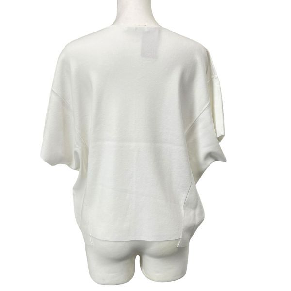 【新品未使用】エポカ　アイボリー Vネック ニット 半袖 □ 美品 エポカ EPOCA カットソー トップス ニット 半袖 Vネック