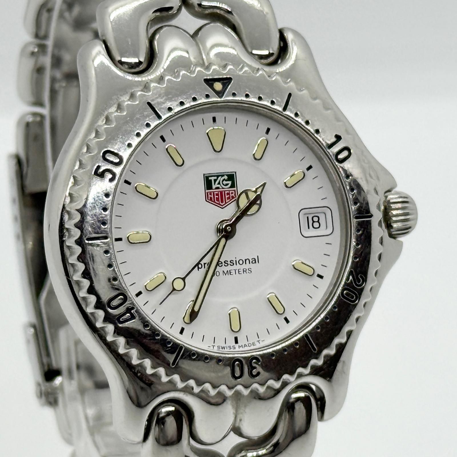 TAG HEUER　PROFESSIONAL 200 METERS　タグホイヤー タグホイヤー TAG Heuer Professional 200m ダイバーズウォッチ 【公式