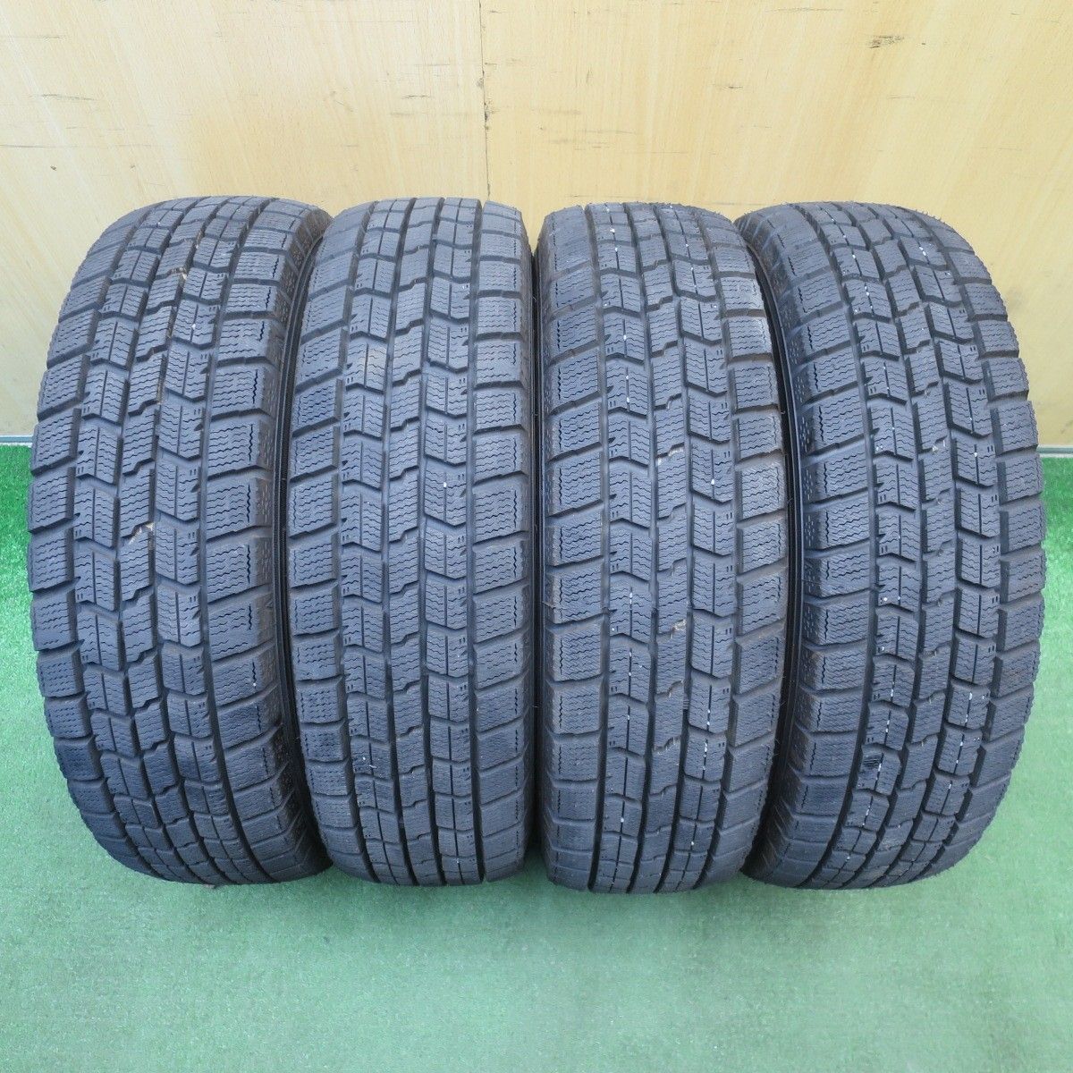 ほぼ未使用！25年！キレイ☆スタッドレス 155/65R13 グッドイヤー 