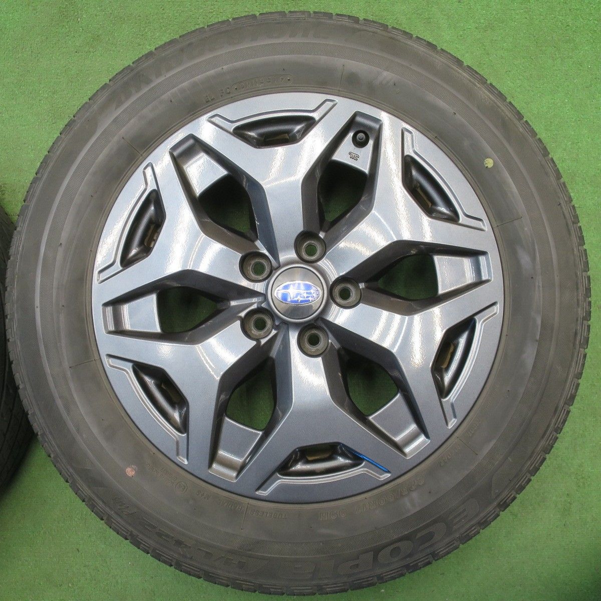 キレイ☆スバル SK フォレスター X-BREAK 純正 ENKEI 225/60R17 