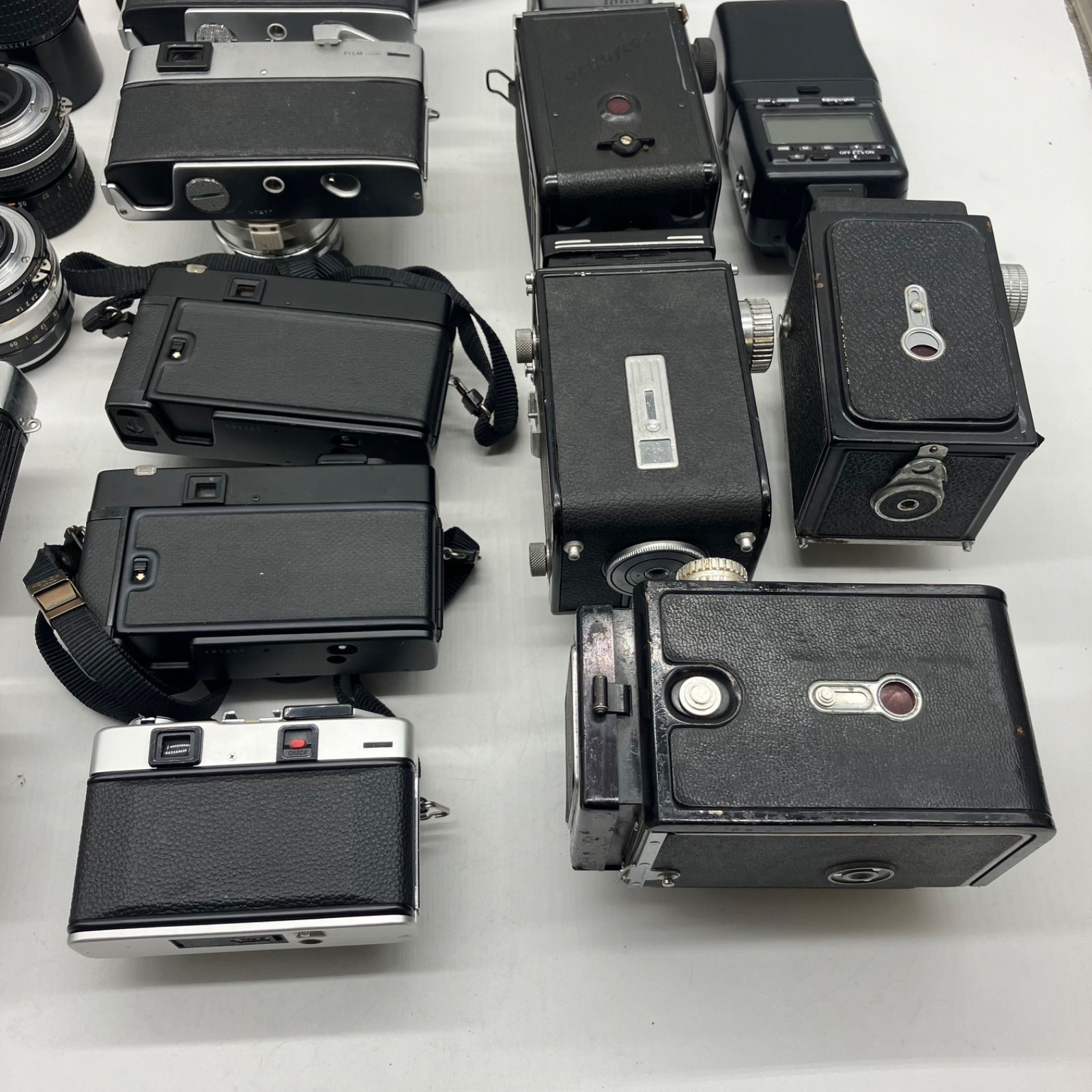 TB413【まとめ売り】フィルムカメラ 二眼レフ レンズ セット - メルカリ