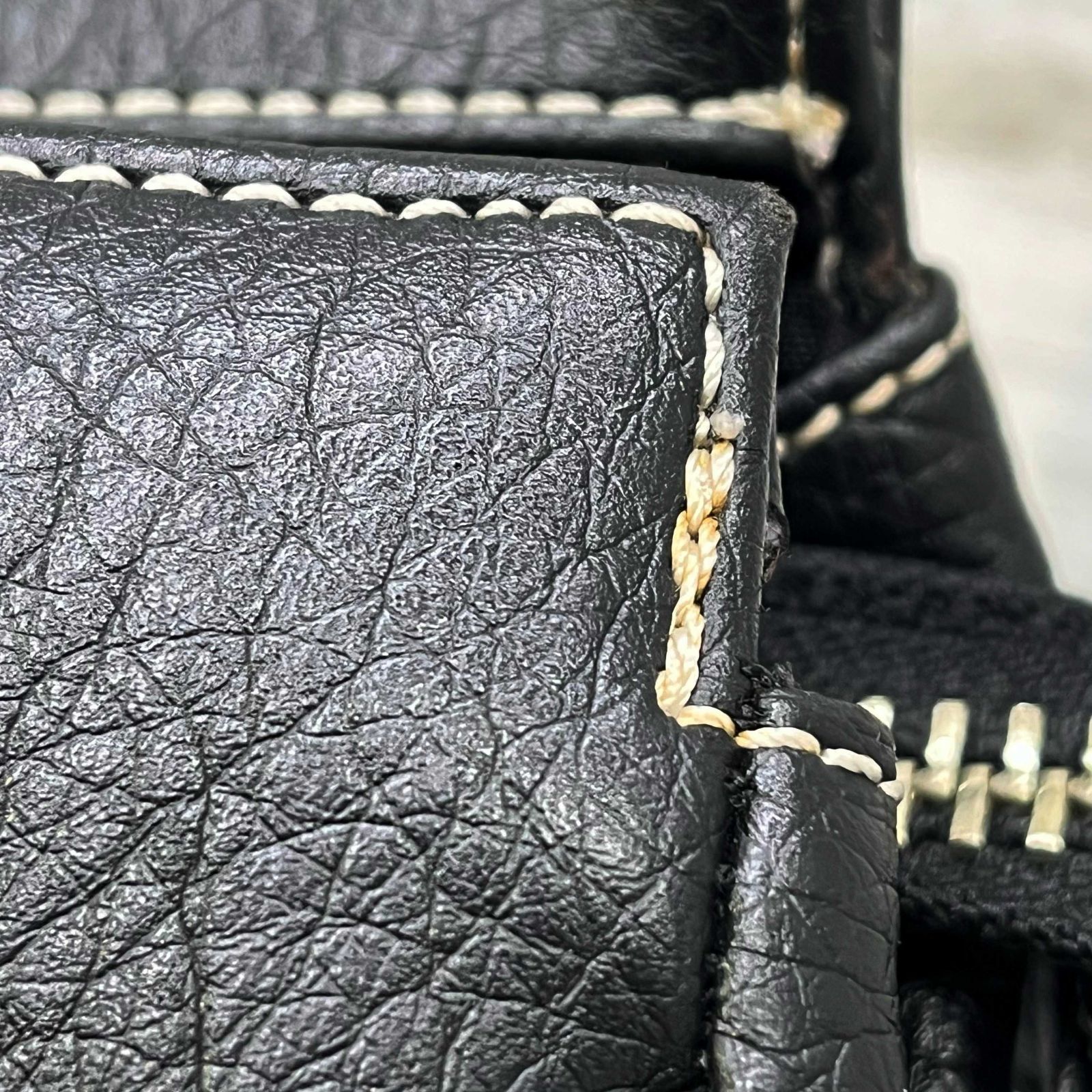 MARY QUANT マリークワント ミニボストンバック ハンドバッグ シルバー 