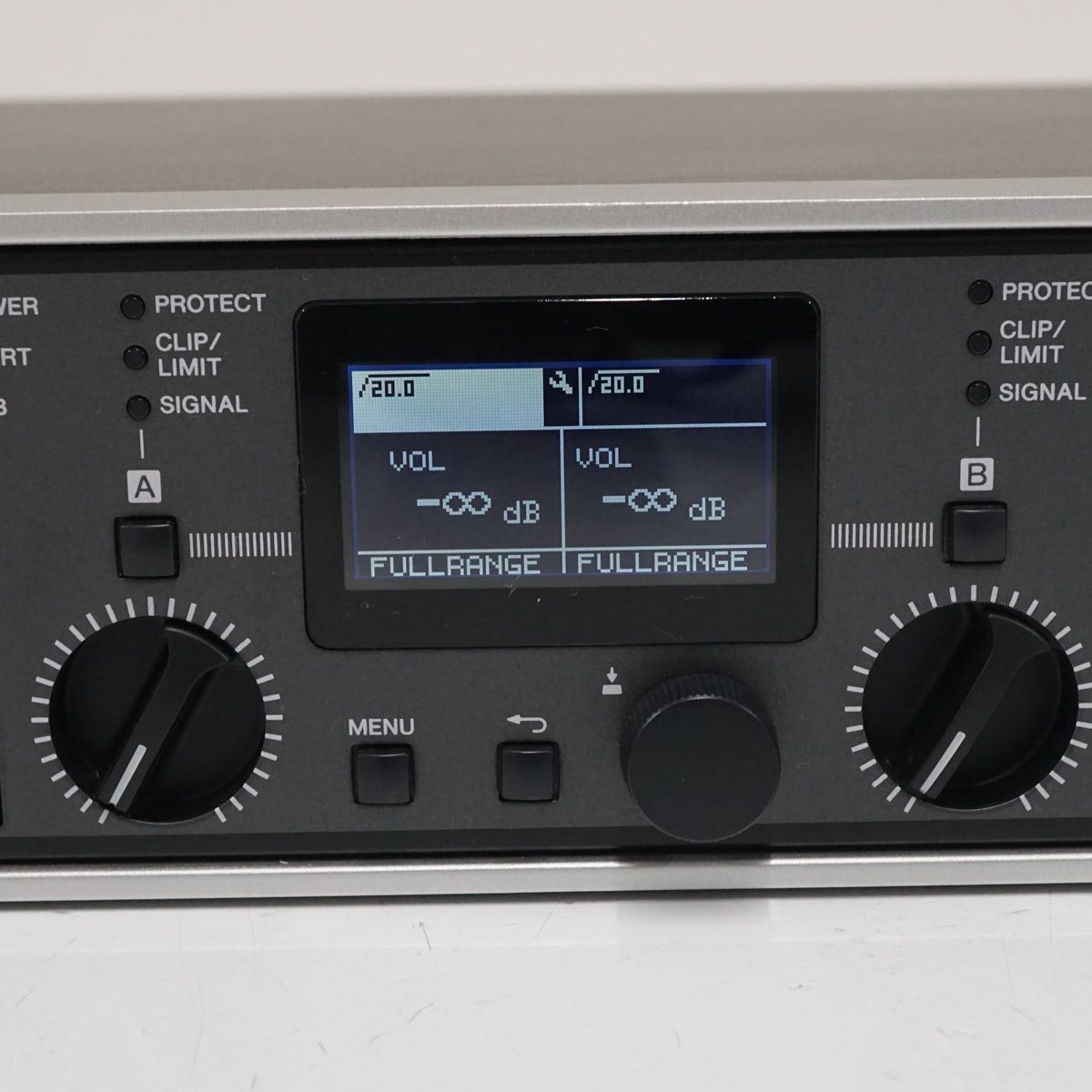 YAMAHA ヤマハ PX8 ステレオパワーアンプ USED美品 PA 高性能 ライブ 