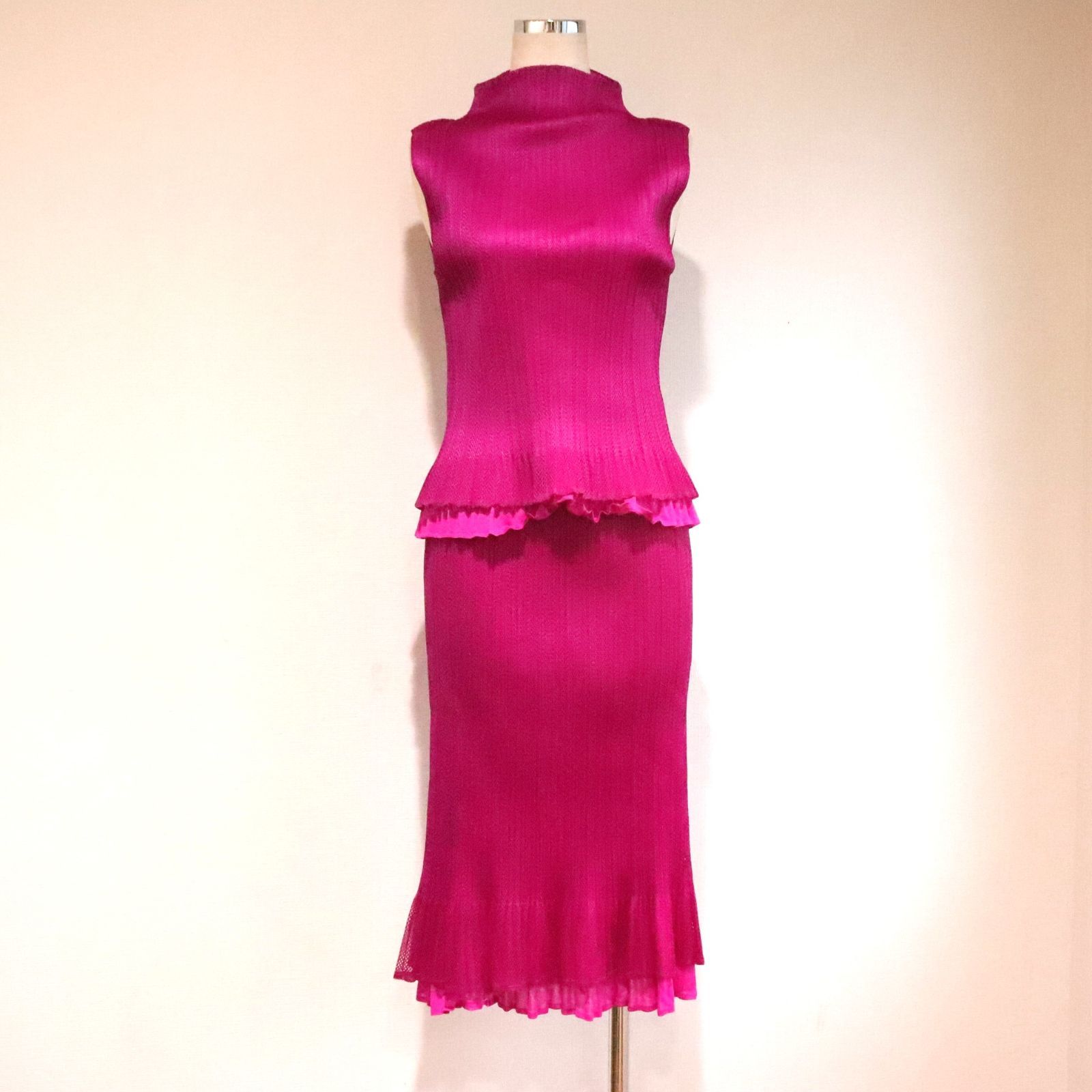PLEATS PLEASE ISSEY MIYAKE プリーツプリーズ イッセイミヤケ 表記