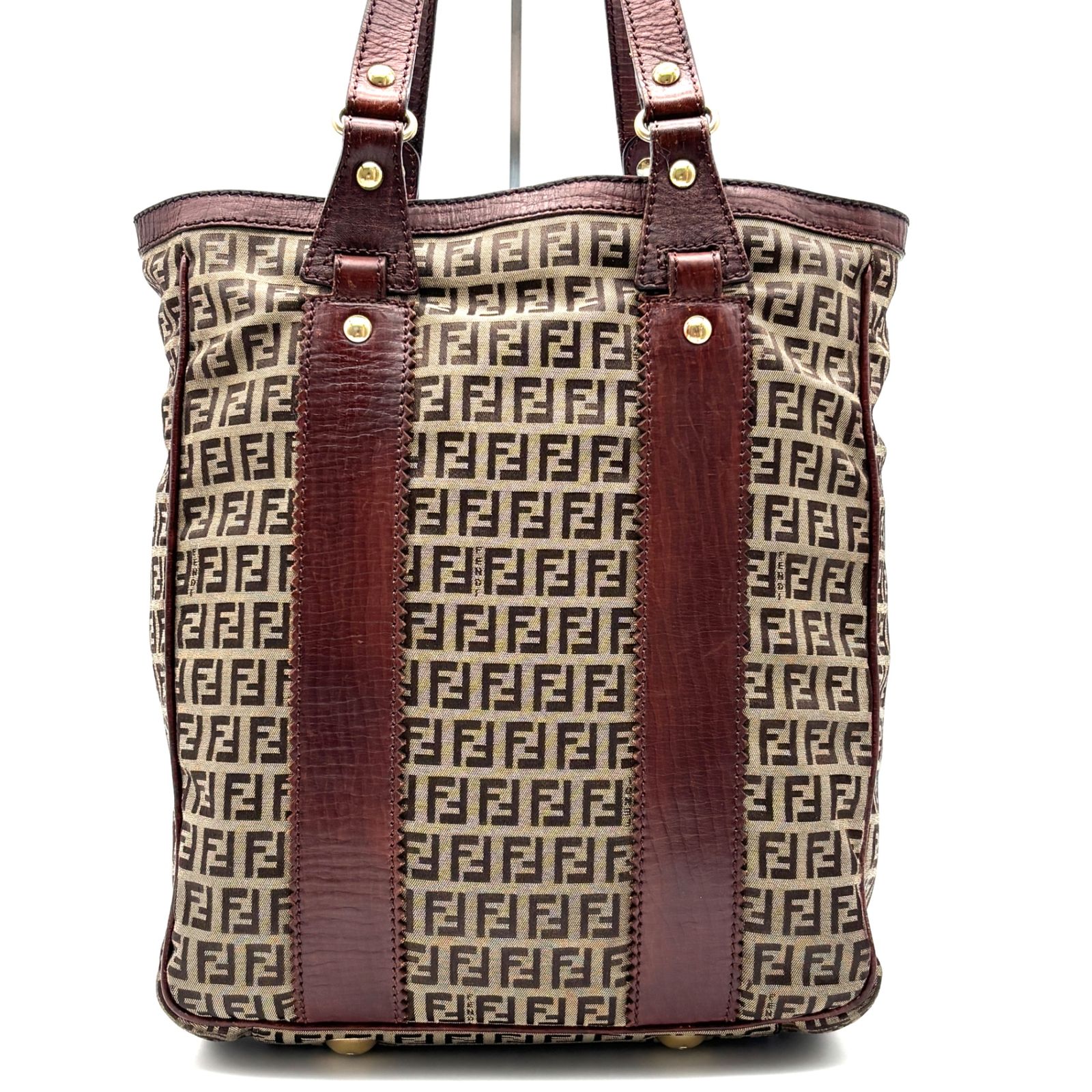 美品 FENDI フェンディ ズッカ 総柄 トートバッグ ハンドバッグ 美品 FENDI フェンディ ズッカ 総柄 トートバッグ ハンドバッグ