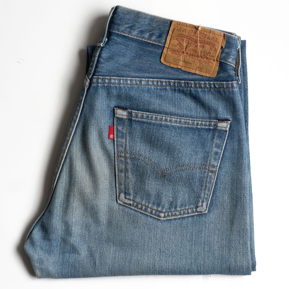 とりさま専用です 雰囲気抜群/80s】 LEVI'S 【501 赤耳 デニムパンツ】32×31 ボタン裏524