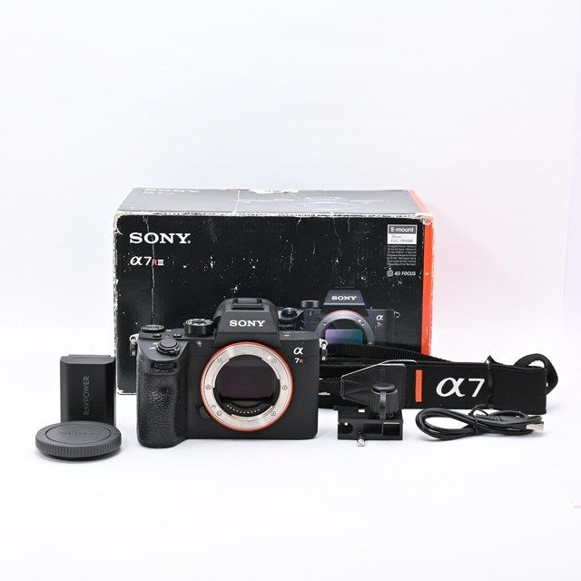 良品＞ SONY α7R III ILCE-7RM3 ボディ｜約4240万画素フルサイズ｜高