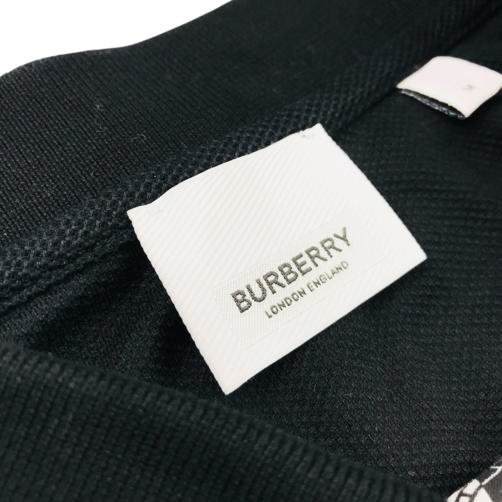 美品☆BURBERRY☆バーバリー・メンズ ラバーブランドロゴワッペン付 TB 