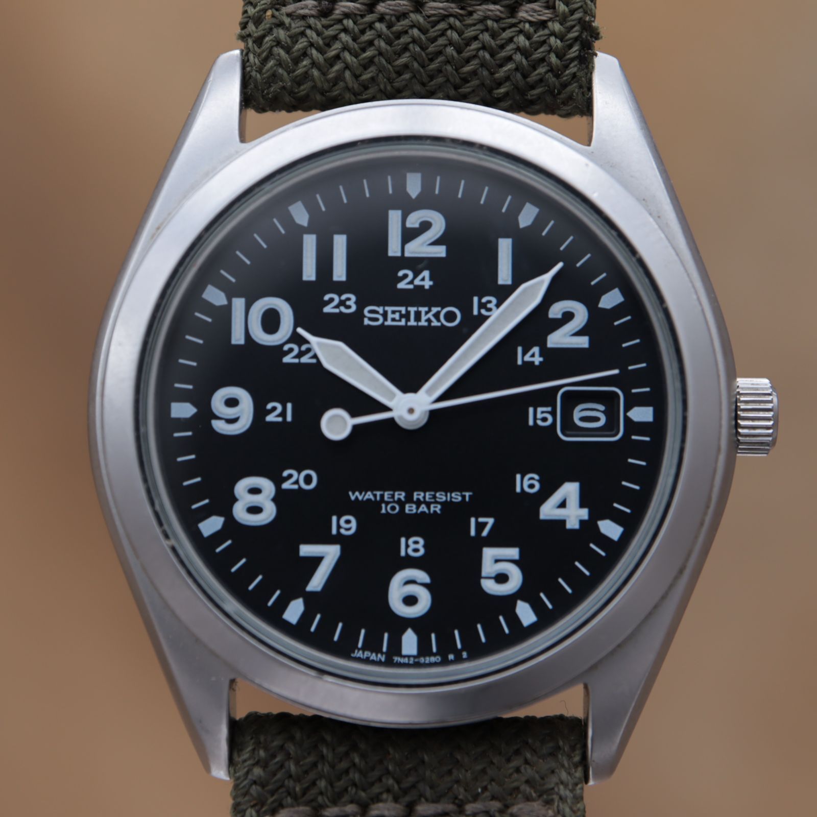 SEIKO 自動巻き腕時計 ブラック セイコー 7N42-8260 SEIKO 黒文字盤 シルバー ミリタリー パイロット