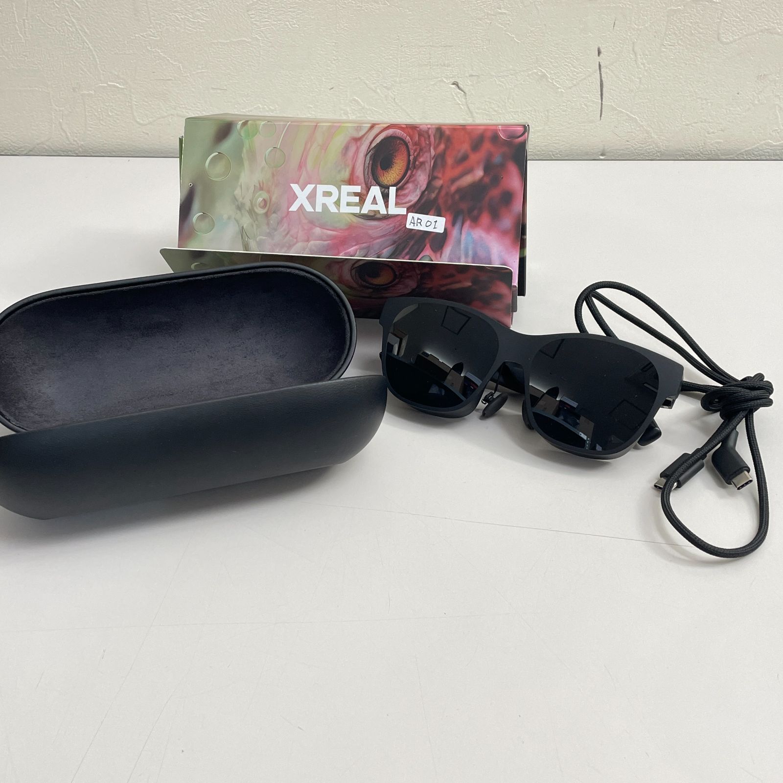 XREAL Air 2 Pro + Beam セット 中古品 - メルカリ