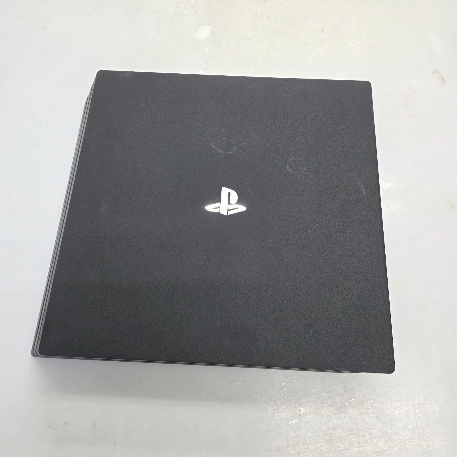 PS4 PRO cuh-7000bb01 ブラック 本体 中古 ジャンク - メルカリ