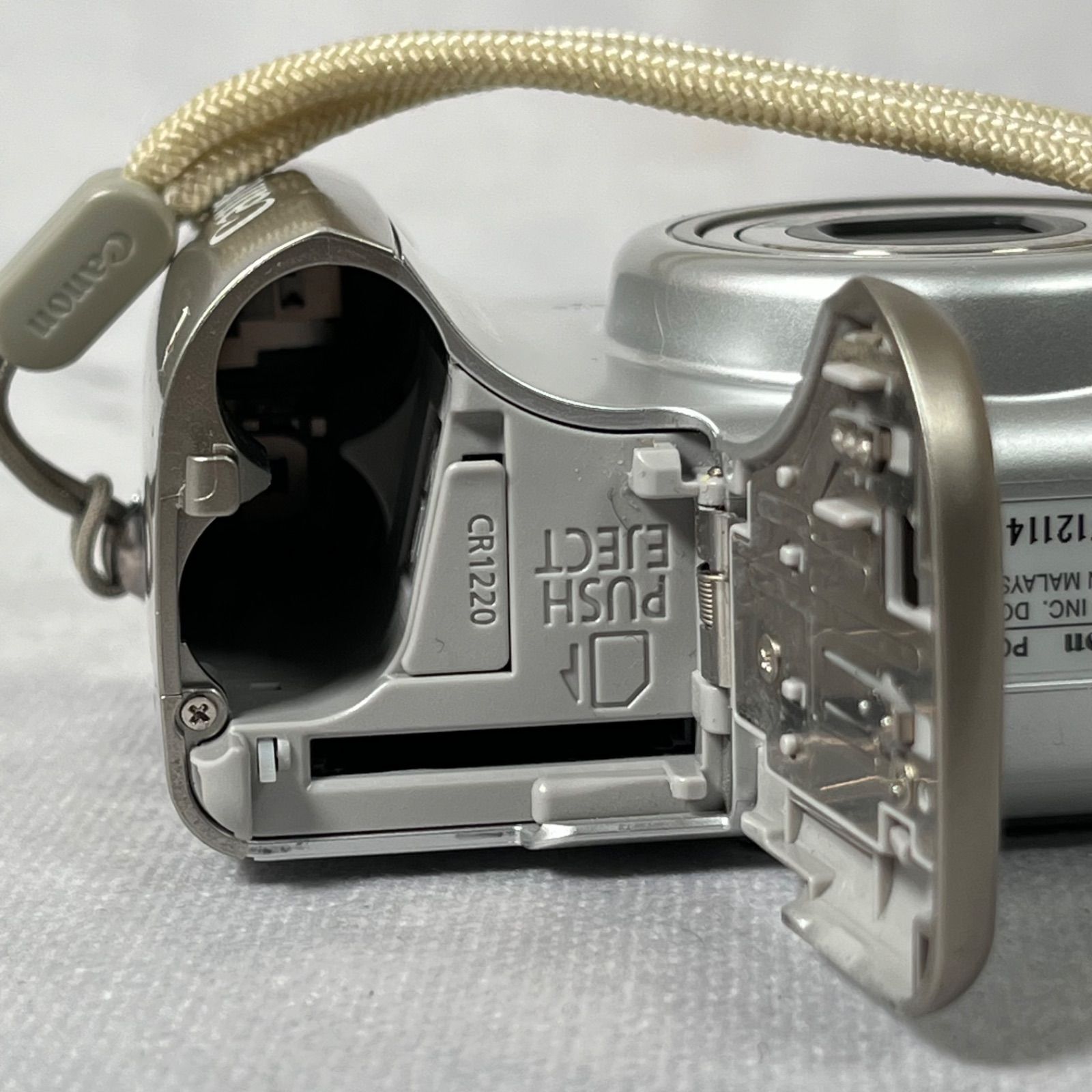 管2603-390】通電確認済☆CANON キャノン PowerShot A530 PC1184