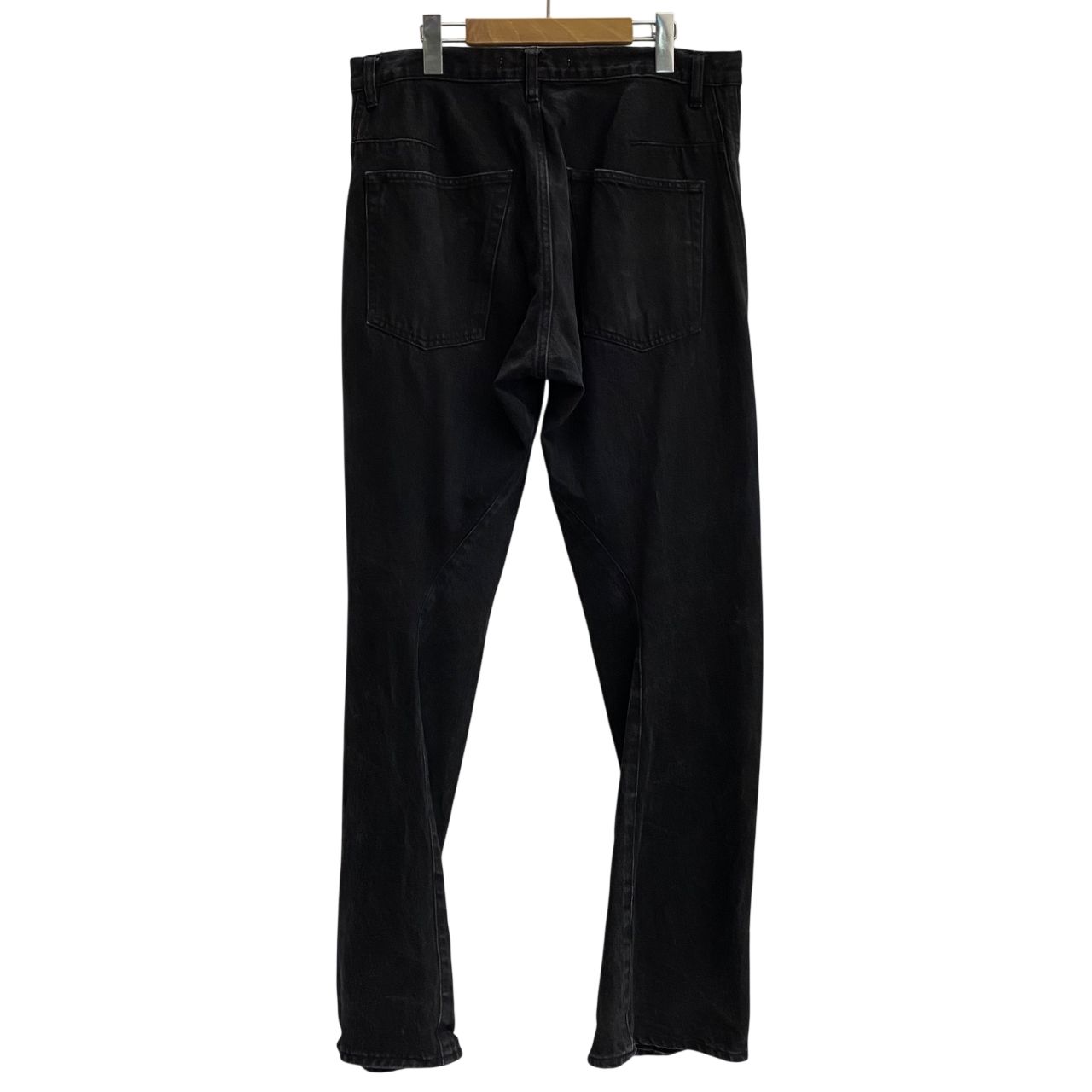 ネヴァーフォーゲット NVRFRGT 3D TWIST JEANS デニムパンツ NF231P01A 