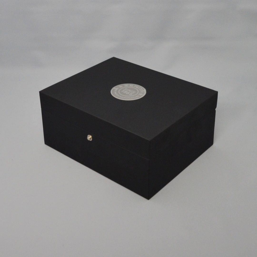 ゼニス 箱｜ZENITH BOX - メルカリ