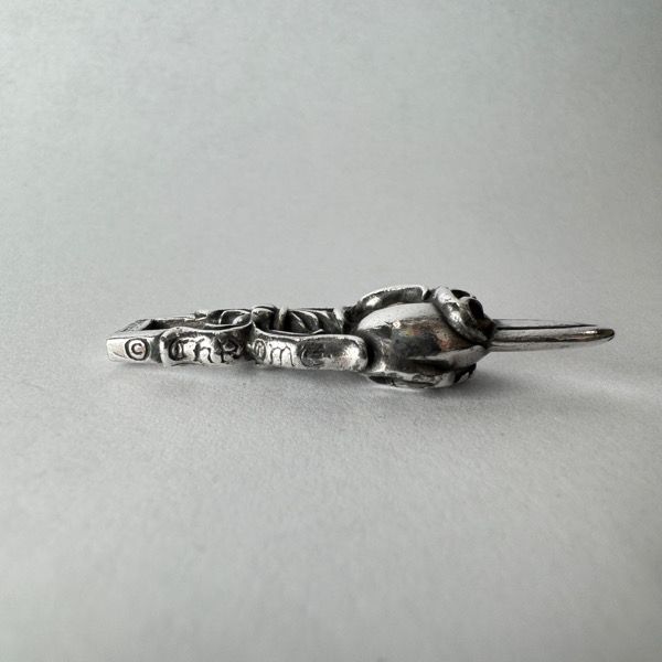 CHROME HEARTS/クロムハーツ DAGGER HEART/ダガーハート ペンダント