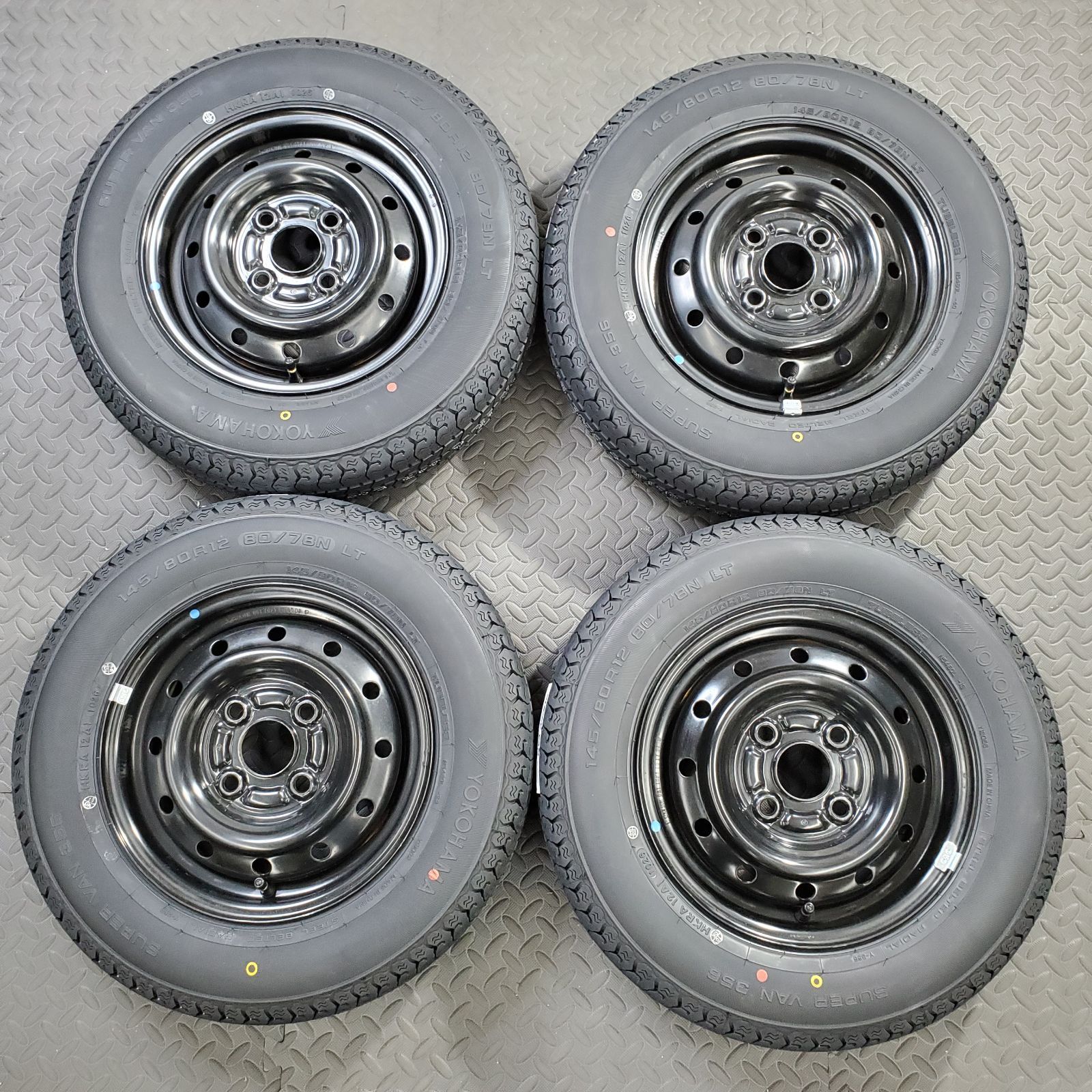 26年製 新品タイヤ 145/80R12 80/78N LT ヨコハマ スーパーバン356(夏 