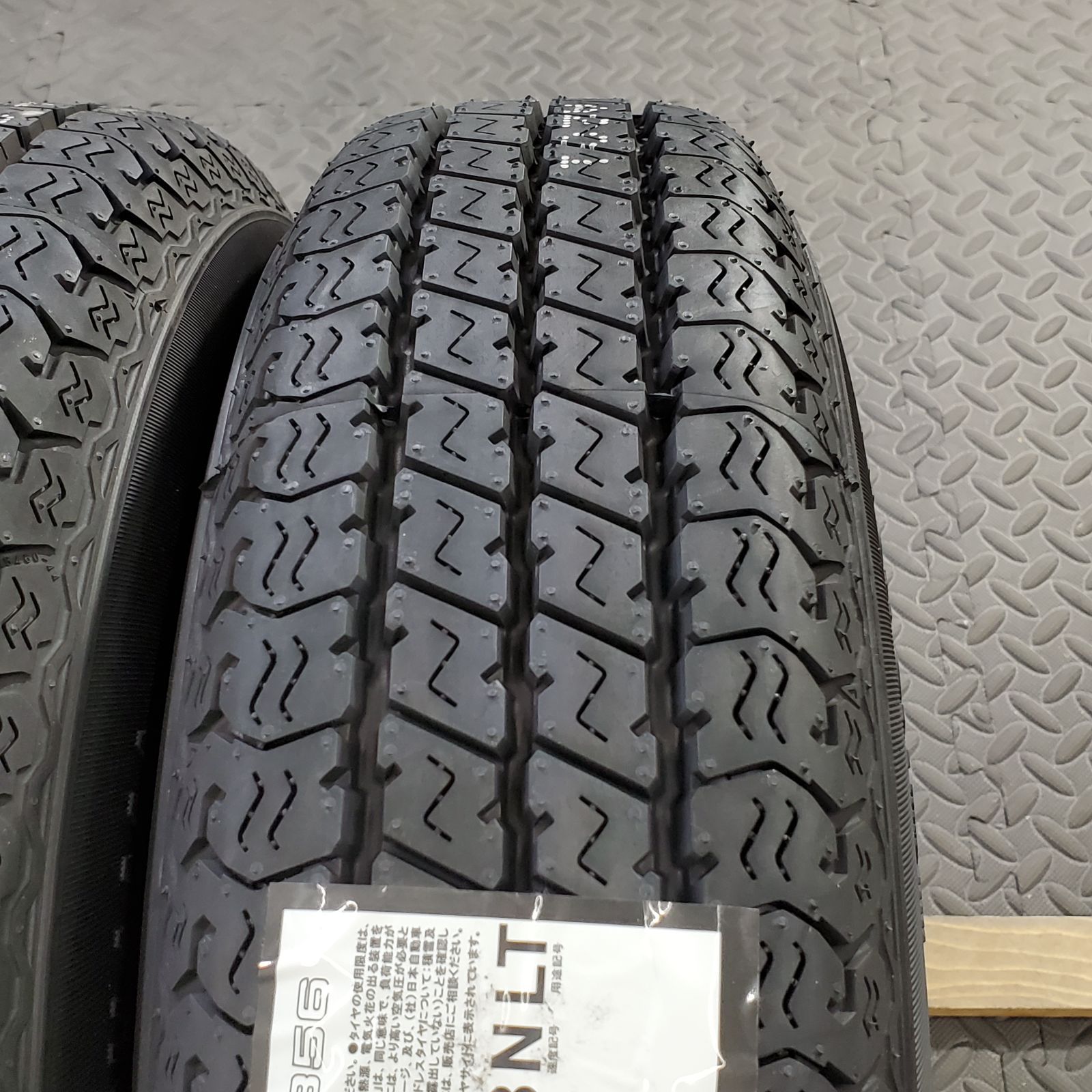 2025】 26年製 新品タイヤ 145/80R12 80/78N LT ヨコハマ スーパーバン