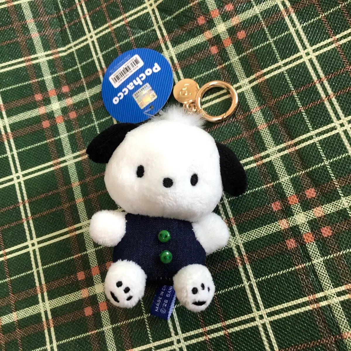 サンリオ ポチャッコ デニム キーホルダー 8cm-海外お取寄せ商品
