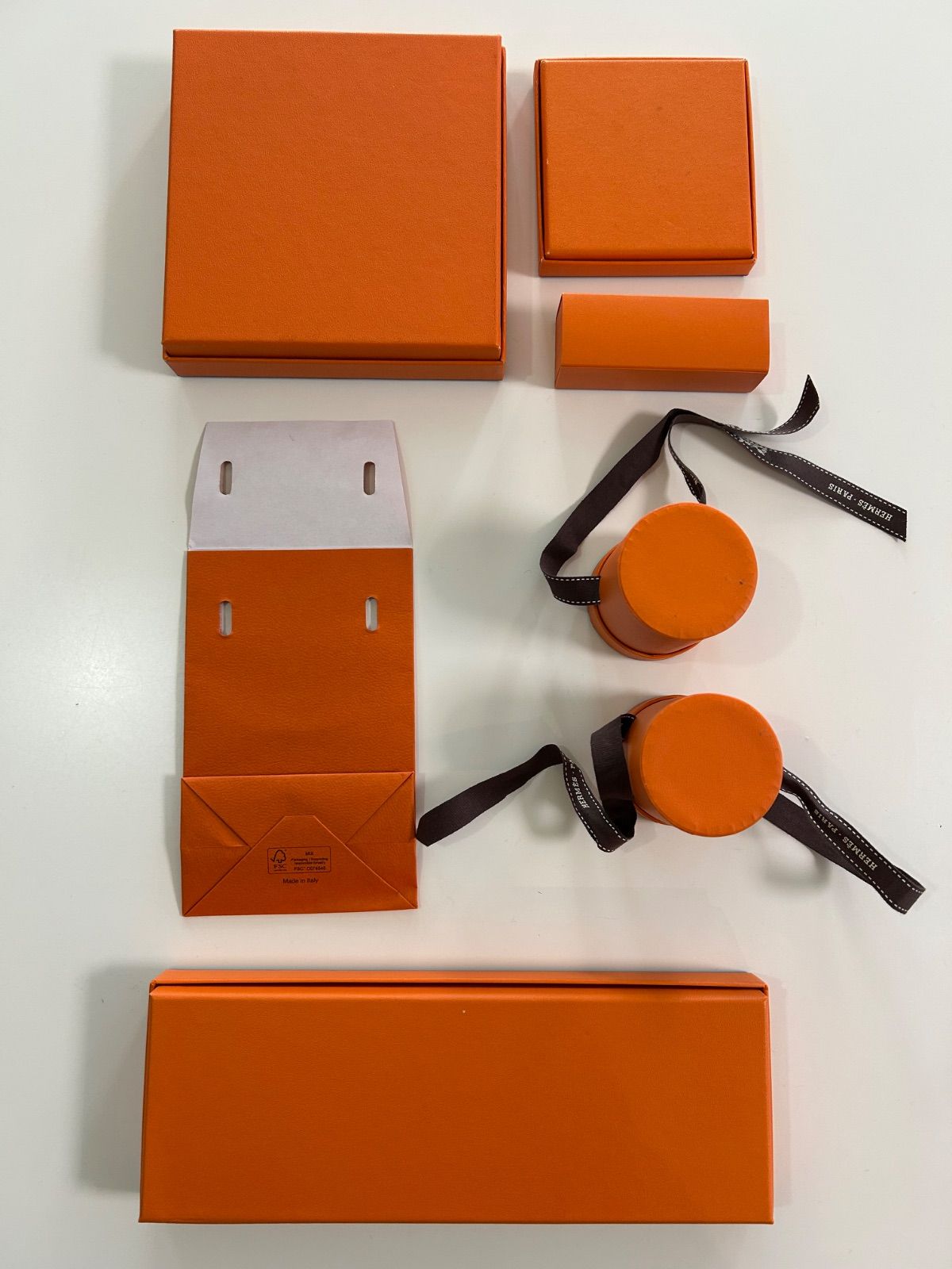 HERMES箱、袋、その他まとめうり HERMES エルメス 空き箱（空箱）BOX ボックス、紐、カード、袋まとめ