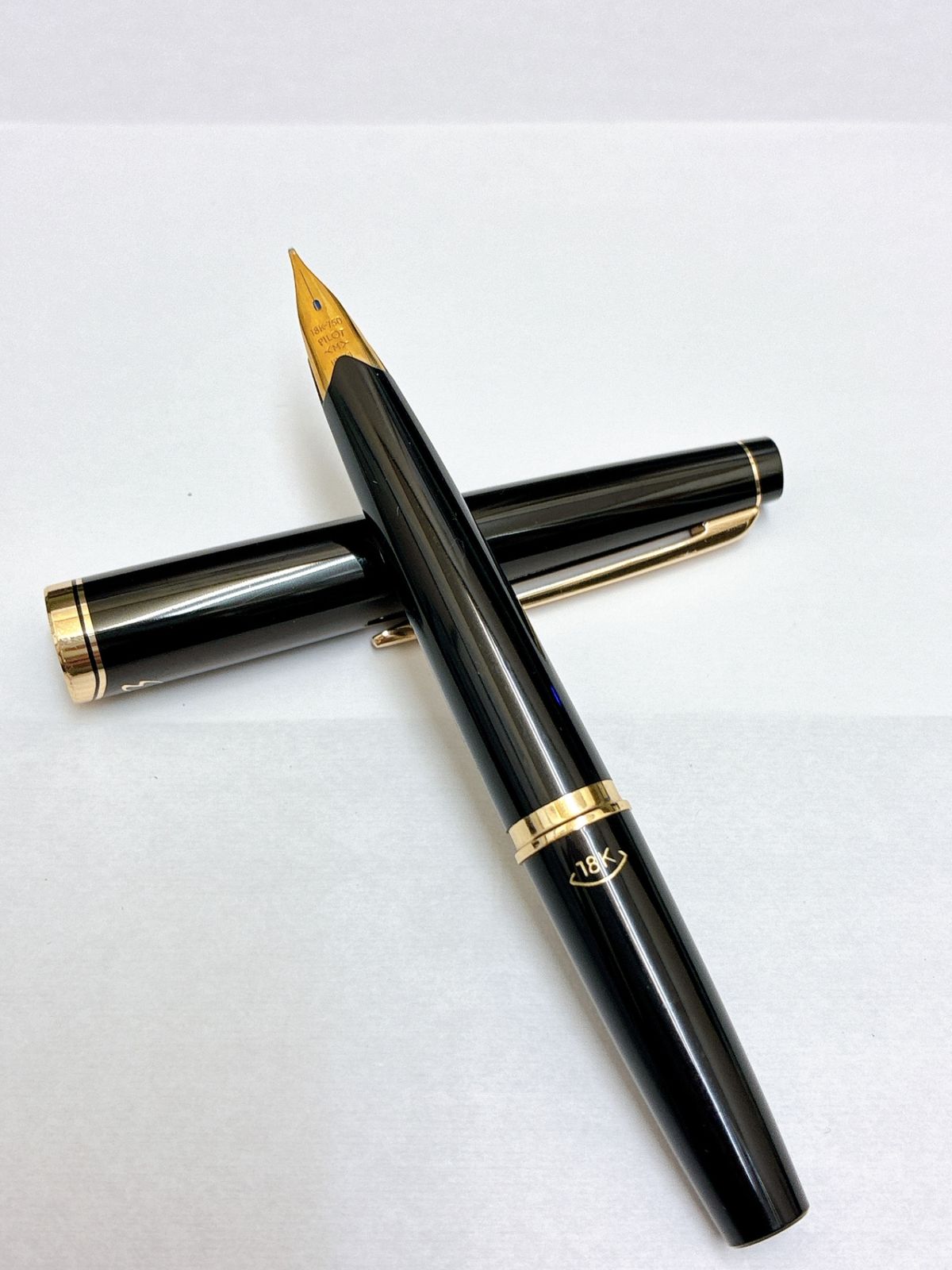 PILOT/パイロット Elite/エリート 95S 万年筆 ポケット ショートタイプ 18K 記念品刻印あり ブラック/ゴールド ヴィンテージ SH499 PILOT/パイロット Elite/エリート 95S 万年筆 ポケット ショートタイプ