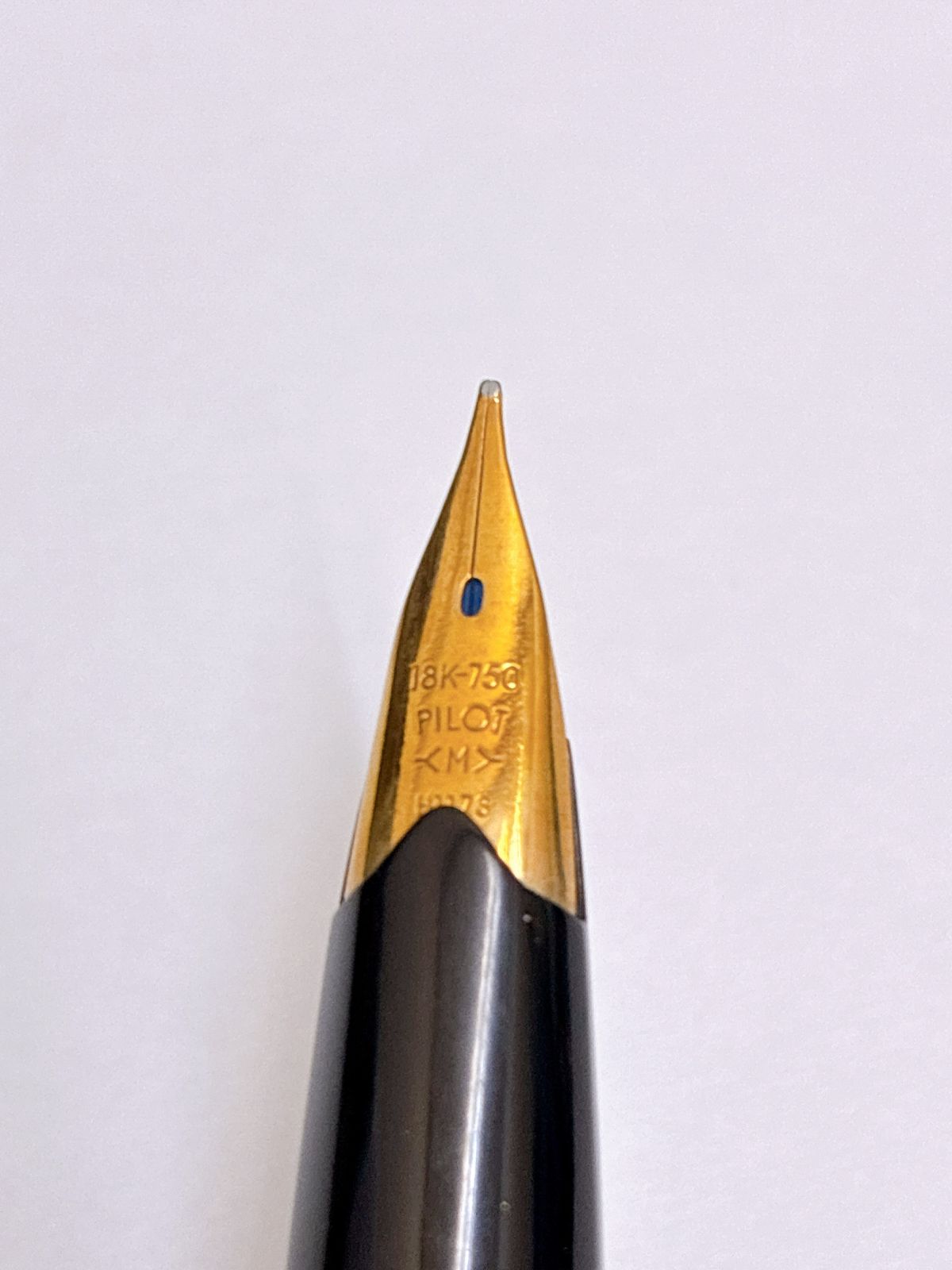 PILOT/パイロット Elite/エリート 95S 万年筆 ポケット ショートタイプ 18K 記念品刻印あり ブラック/ゴールド ヴィンテージ SH499 PILOT/パイロット Elite/エリート 95S 万年筆 ポケット ショートタイプ
