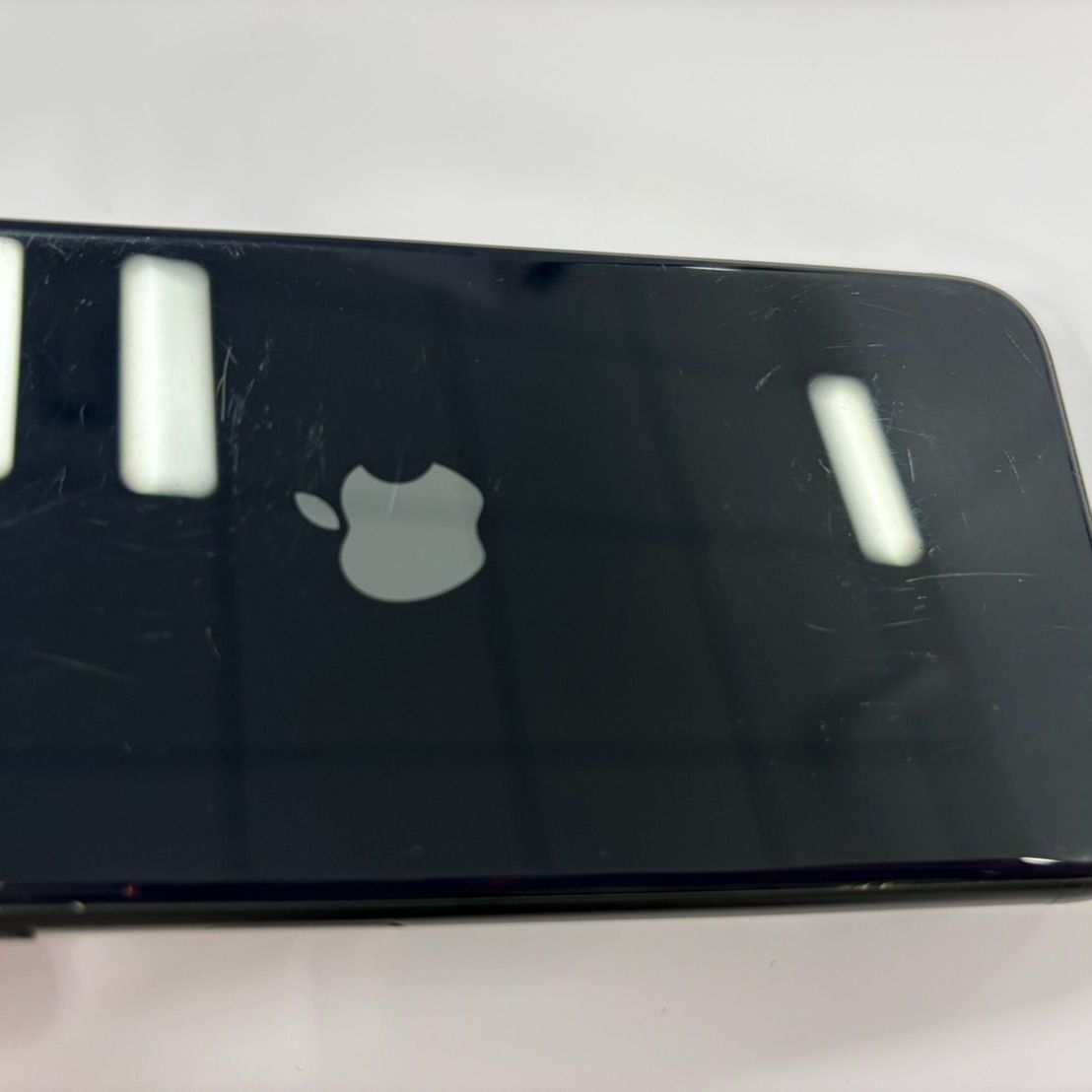 iPhone SE3 64GB 法人管理品 バッテリー良好 - メルカリ