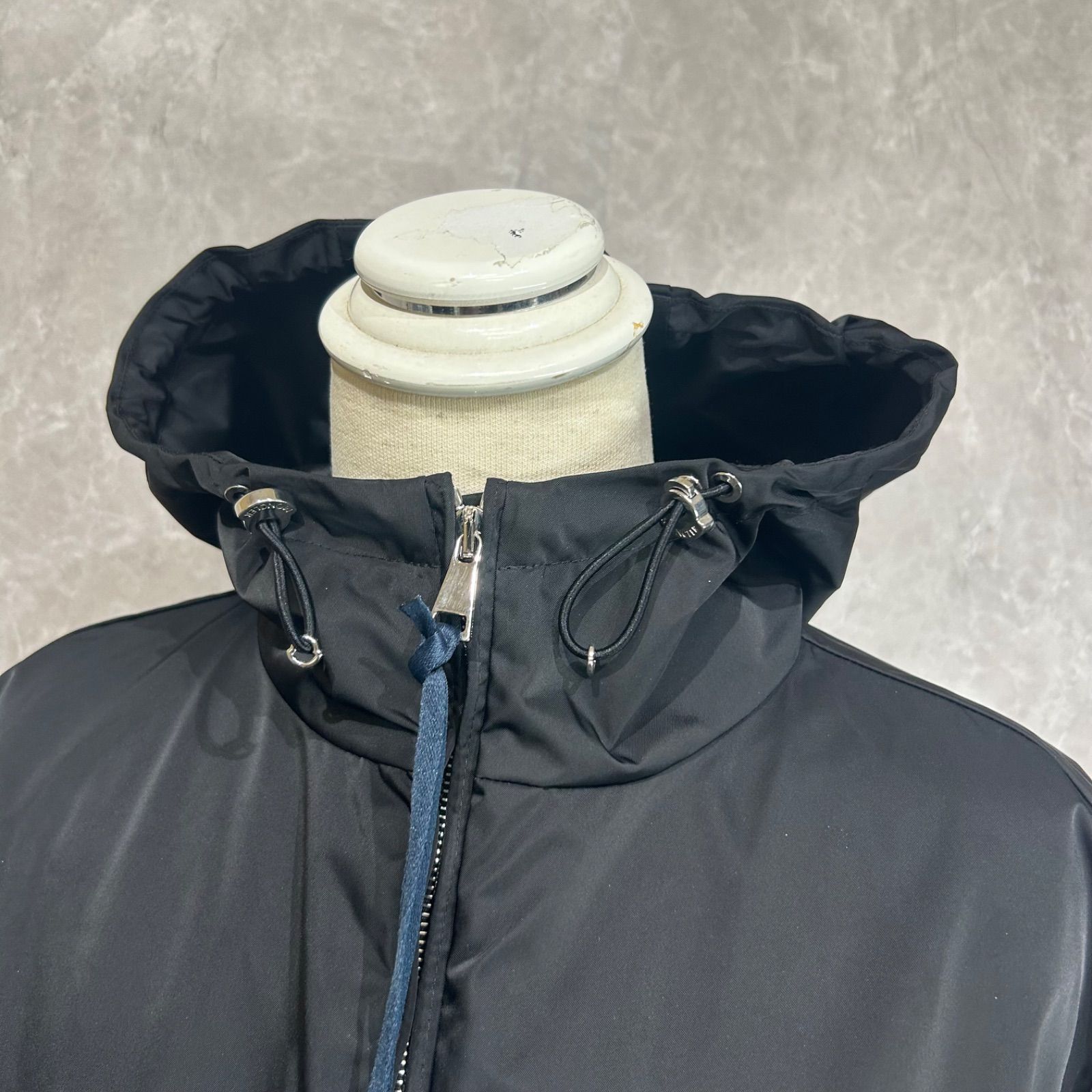 美品タグ付き】MONCLERモンクレールスプリングコートベルト付き黒1