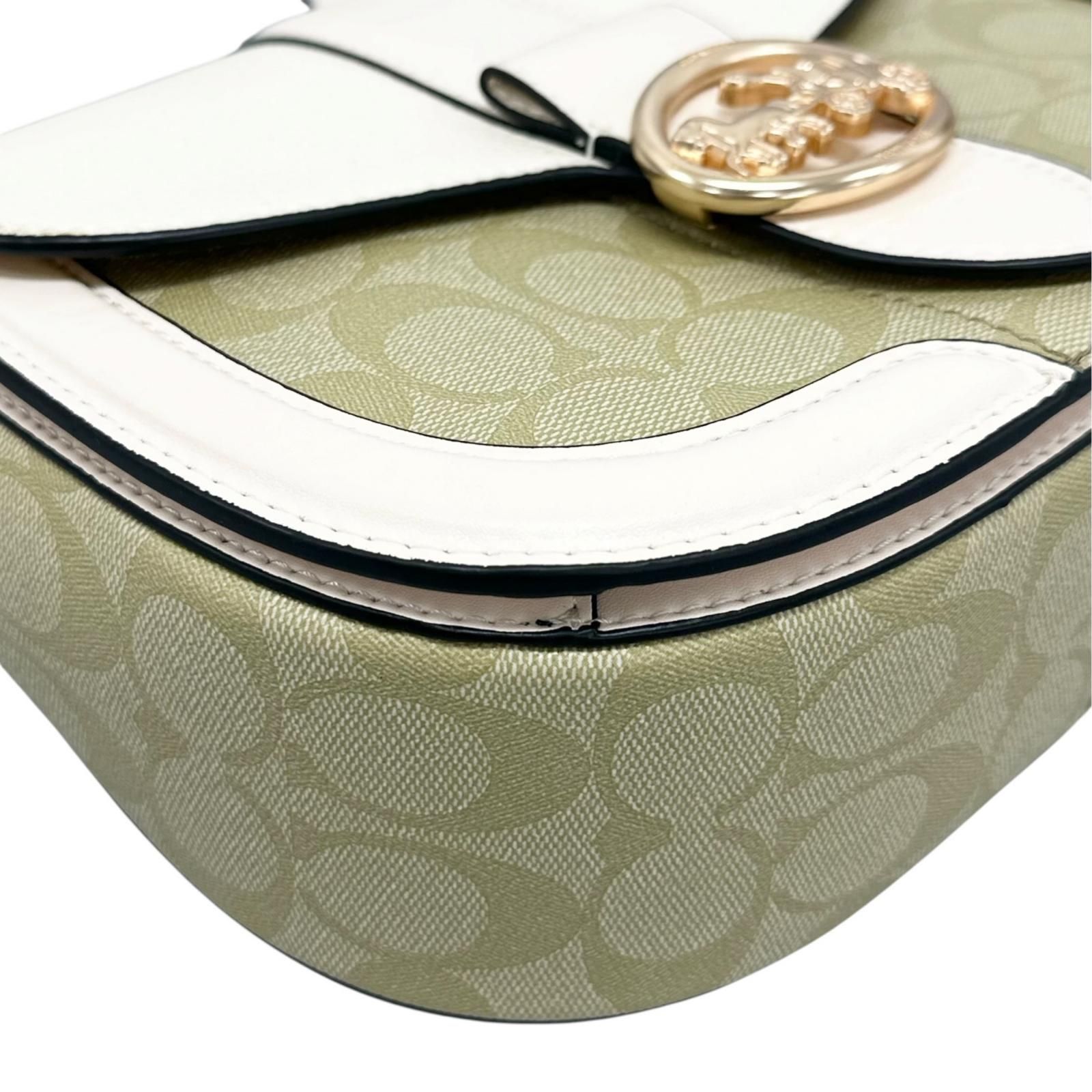 美品 COACH コーチ C2806 ショルダーバッグ レザー ホワイト レディース シグネクチャー【中古】【送料無料】 美品 COACH コーチ C2806 ショルダーバッグ レザー ホワイト