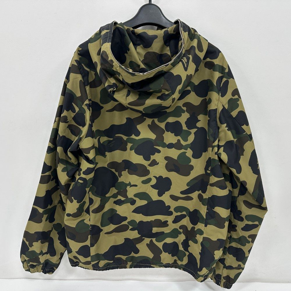 07w7999 A BATHING APE(アベイシングエイプ）ナイロンジャケット 迷彩