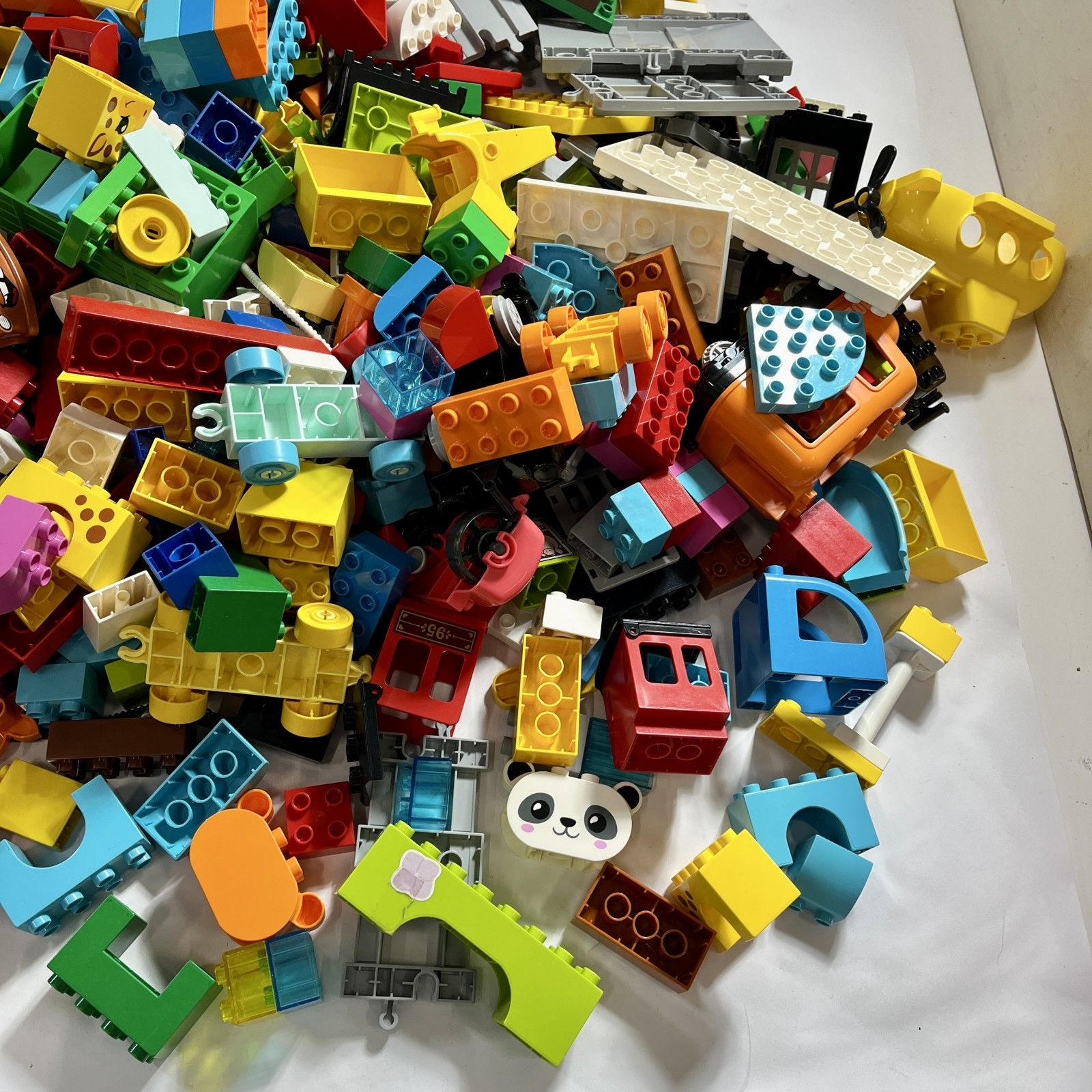 ☆ DUPLO デュプロ LEGO レゴ 大量 まとめ商品 人間フィグ 約18点 動物 