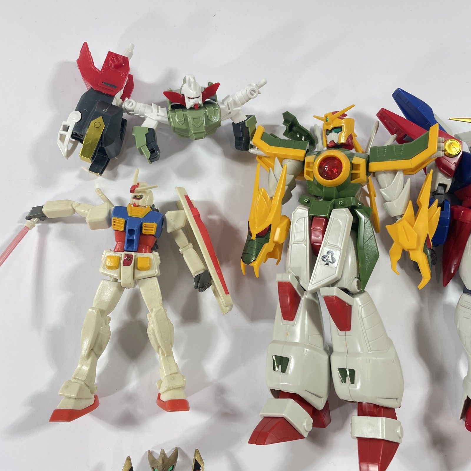 ガンプラジャンク】古めのSDガンダムBB戦士 35体まとめ売り プラモデル
