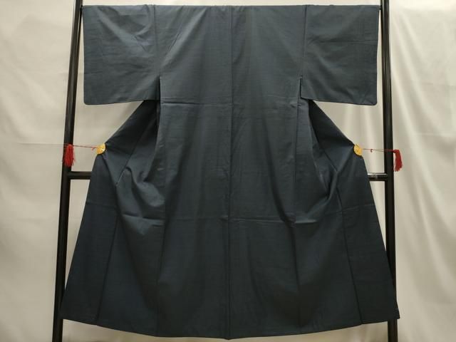 平和屋着物○本場大島紬 白大島 7マルキ 総絣 吉祥花唐草文